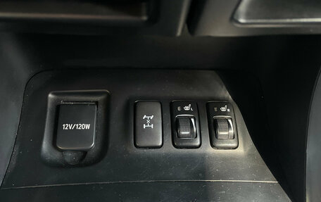 Toyota Land Cruiser Prado 120 рестайлинг, 2008 год, 1 550 000 рублей, 23 фотография