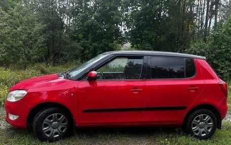 Skoda Fabia II, 2010 год, 410 000 рублей, 5 фотография