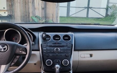Mazda CX-7 I рестайлинг, 2010 год, 900 000 рублей, 24 фотография