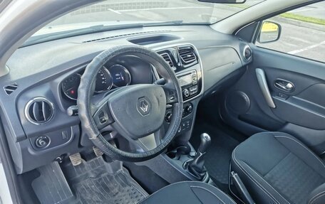 Renault Logan II, 2016 год, 570 000 рублей, 13 фотография