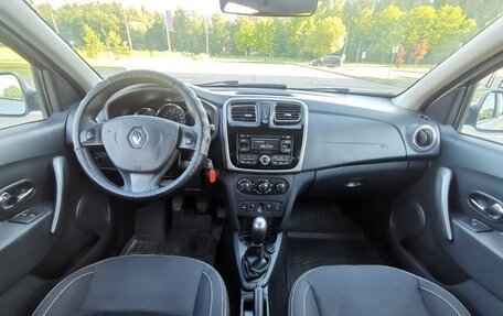 Renault Logan II, 2016 год, 570 000 рублей, 15 фотография