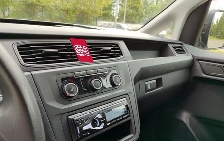 Volkswagen Caddy IV, 2018 год, 990 000 рублей, 13 фотография