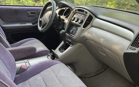 Toyota Highlander III, 2004 год, 1 100 000 рублей, 3 фотография