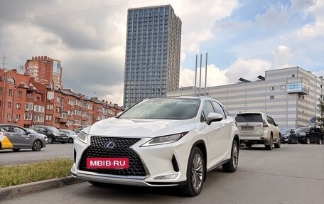 Lexus RX IV рестайлинг, 2020 год, 5 400 000 рублей, 4 фотография