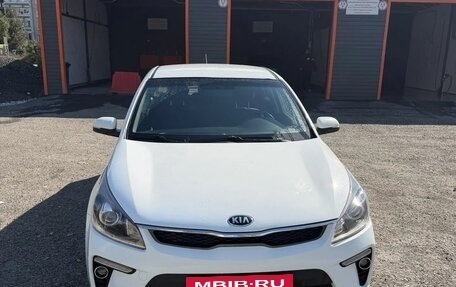 KIA Rio IV, 2018 год, 1 190 000 рублей, 4 фотография