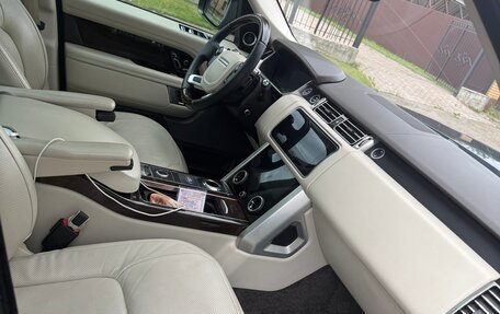 Land Rover Range Rover IV рестайлинг, 2018 год, 4 690 000 рублей, 11 фотография