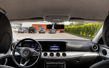 Mercedes-Benz E-Класс, 2017 год, 2 499 999 рублей, 14 фотография