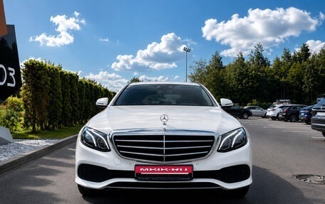 Mercedes-Benz E-Класс, 2017 год, 2 499 999 рублей, 13 фотография