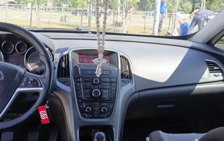 Opel Astra J, 2012 год, 690 000 рублей, 12 фотография