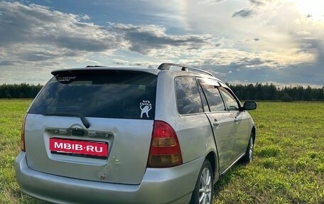 Toyota Corolla, 2001 год, 500 000 рублей, 7 фотография