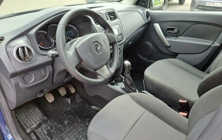 Renault Logan II, 2018 год, 748 000 рублей, 5 фотография