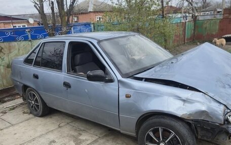 Daewoo Nexia I рестайлинг, 2011 год, 100 000 рублей, 3 фотография