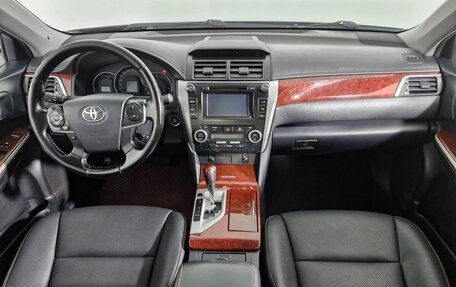 Toyota Camry, 2013 год, 1 329 000 рублей, 12 фотография