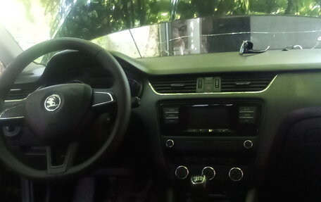 Skoda Octavia, 2016 год, 940 000 рублей, 8 фотография