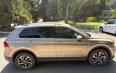Volkswagen Tiguan II, 2018 год, 2 720 000 рублей, 4 фотография