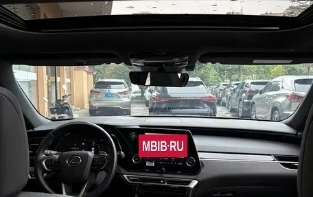 Lexus RX IV рестайлинг, 2025 год, 6 453 000 рублей, 7 фотография