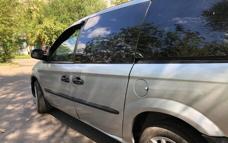 Dodge Caravan IV, 2002 год, 370 000 рублей, 14 фотография