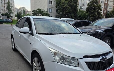 Chevrolet Cruze II, 2012 год, 620 000 рублей, 3 фотография