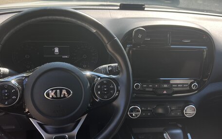 KIA Soul III, 2020 год, 2 250 000 рублей, 9 фотография