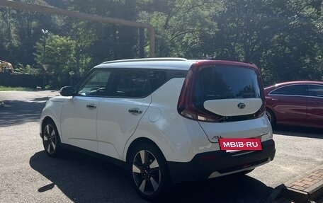 KIA Soul III, 2020 год, 2 250 000 рублей, 3 фотография