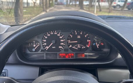 BMW 3 серия, 2002 год, 1 100 000 рублей, 12 фотография