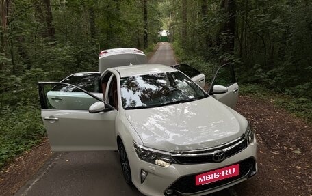 Toyota Camry, 2018 год, 2 800 000 рублей, 12 фотография