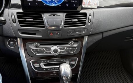 Renault Latitude I, 2013 год, 1 300 000 рублей, 24 фотография