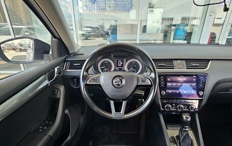 Skoda Octavia, 2020 год, 1 999 000 рублей, 6 фотография