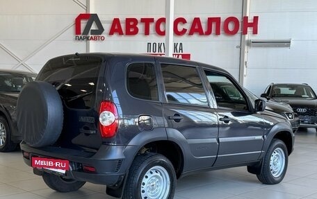 Chevrolet Niva I рестайлинг, 2017 год, 775 000 рублей, 5 фотография