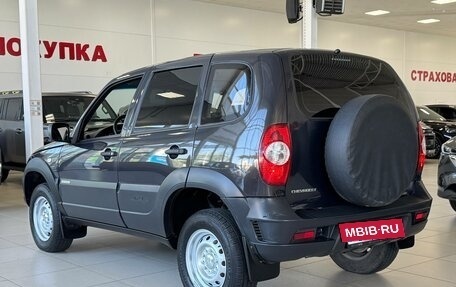 Chevrolet Niva I рестайлинг, 2017 год, 775 000 рублей, 7 фотография