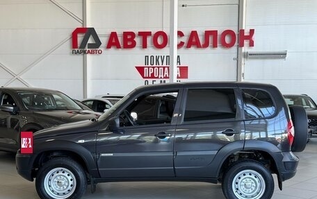 Chevrolet Niva I рестайлинг, 2017 год, 775 000 рублей, 8 фотография