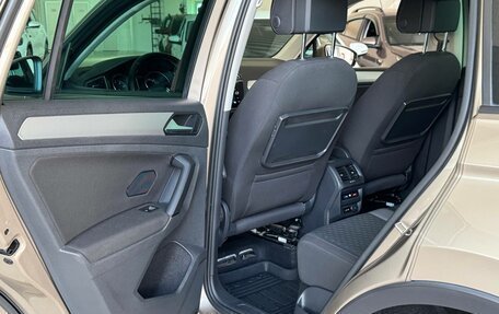 Volkswagen Tiguan II, 2019 год, 2 295 000 рублей, 15 фотография