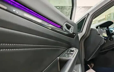 Volkswagen Golf VIII, 2023 год, 1 920 000 рублей, 12 фотография