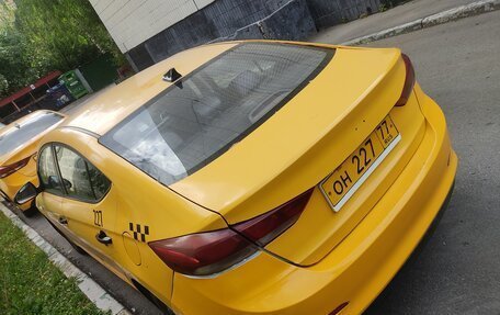 Hyundai Elantra VI рестайлинг, 2018 год, 625 000 рублей, 4 фотография