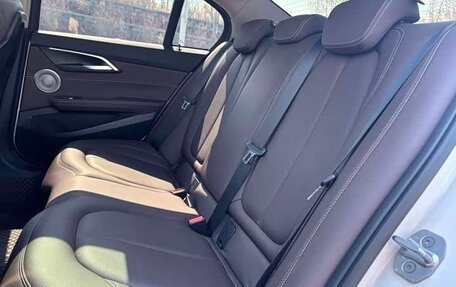 BMW 1 серия, 2023 год, 1 860 000 рублей, 9 фотография
