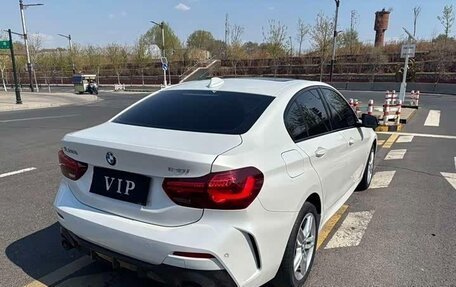 BMW 1 серия, 2023 год, 1 860 000 рублей, 4 фотография