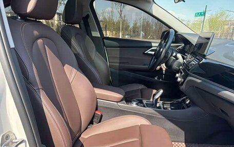 BMW 1 серия, 2023 год, 1 860 000 рублей, 8 фотография