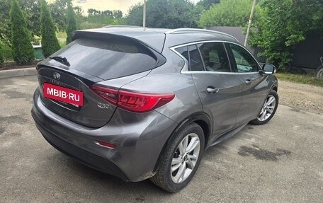 Infiniti Q30, 2017 год, 1 800 000 рублей, 3 фотография
