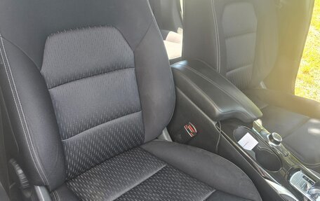Infiniti Q30, 2017 год, 1 800 000 рублей, 13 фотография