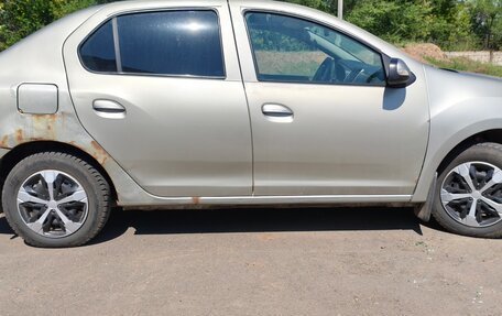 Renault Logan II, 2014 год, 290 000 рублей, 6 фотография