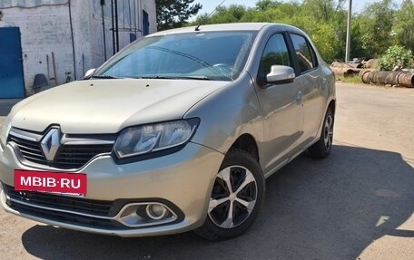 Renault Logan II, 2014 год, 290 000 рублей, 2 фотография