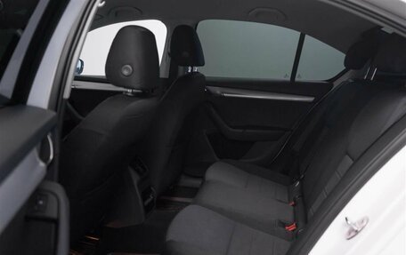 Skoda Octavia, 2015 год, 989 000 рублей, 12 фотография