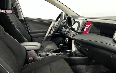 Toyota RAV4, 2015 год, 2 650 000 рублей, 12 фотография