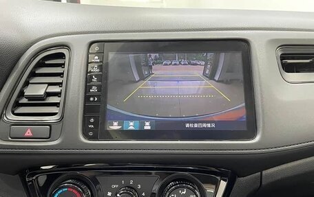 Honda Vezel, 2022 год, 1 164 000 рублей, 6 фотография