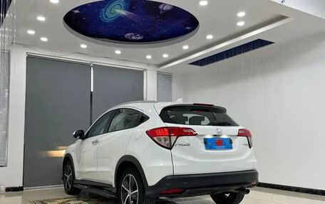 Honda Vezel, 2022 год, 1 164 000 рублей, 5 фотография