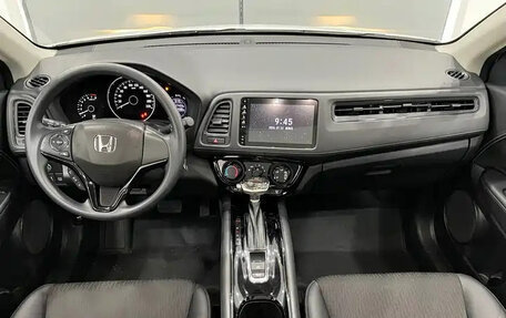 Honda Vezel, 2022 год, 1 164 000 рублей, 11 фотография