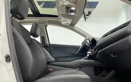 Honda Vezel, 2022 год, 1 164 000 рублей, 18 фотография