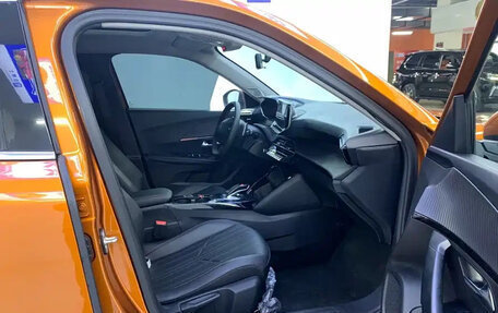 Peugeot 2008 II, 2022 год, 1 150 000 рублей, 9 фотография