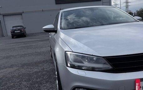 Volkswagen Jetta VI, 2016 год, 1 300 000 рублей, 16 фотография