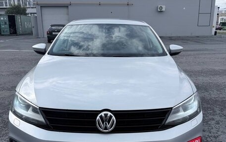 Volkswagen Jetta VI, 2016 год, 1 300 000 рублей, 17 фотография